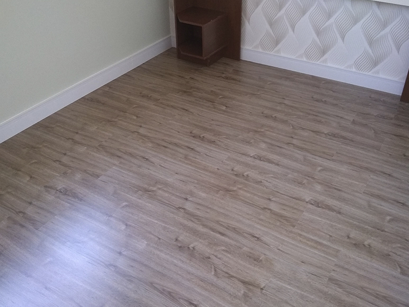 Design pisos e decorações - Pisos laminados e vinílicos