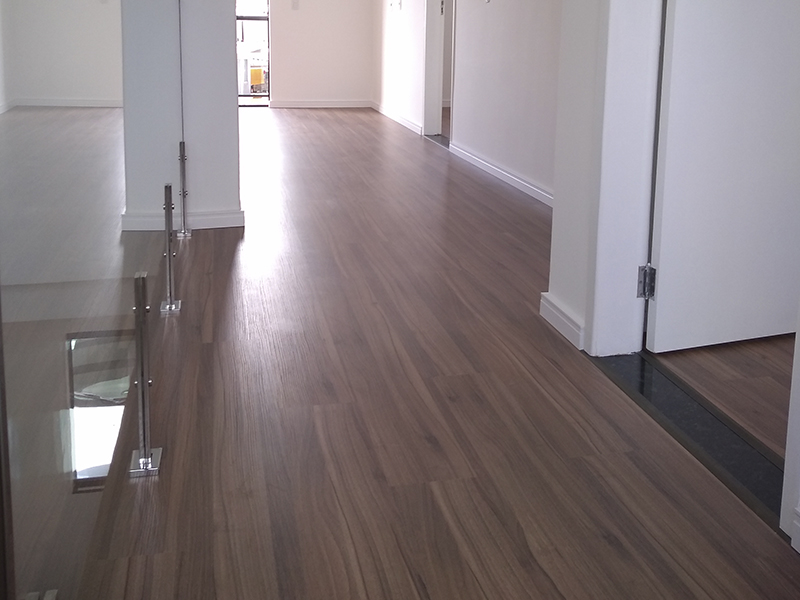 Design pisos e decorações - Pisos laminados e vinílicos