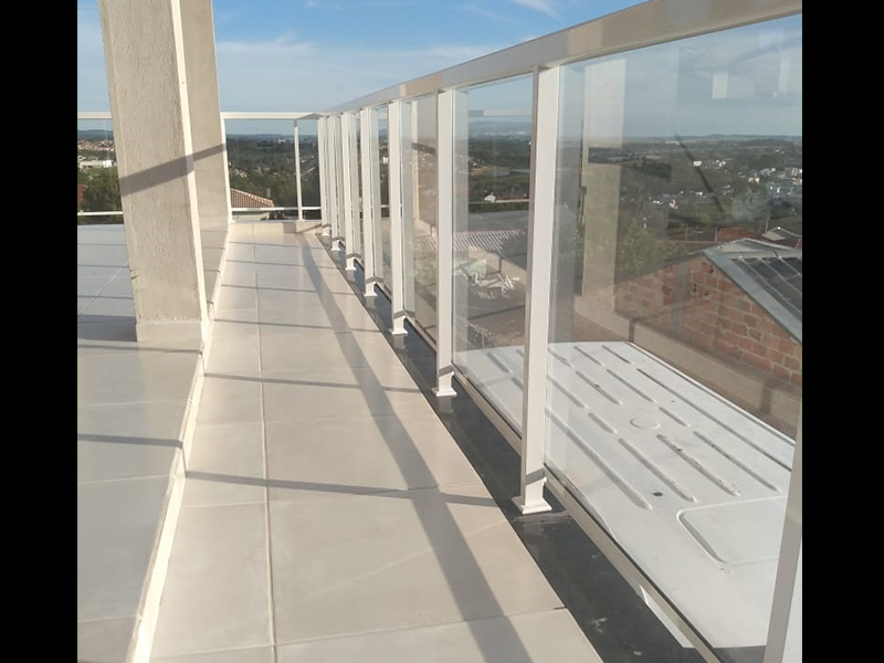 Design pisos e decorações - Pisos laminados e vinílicos